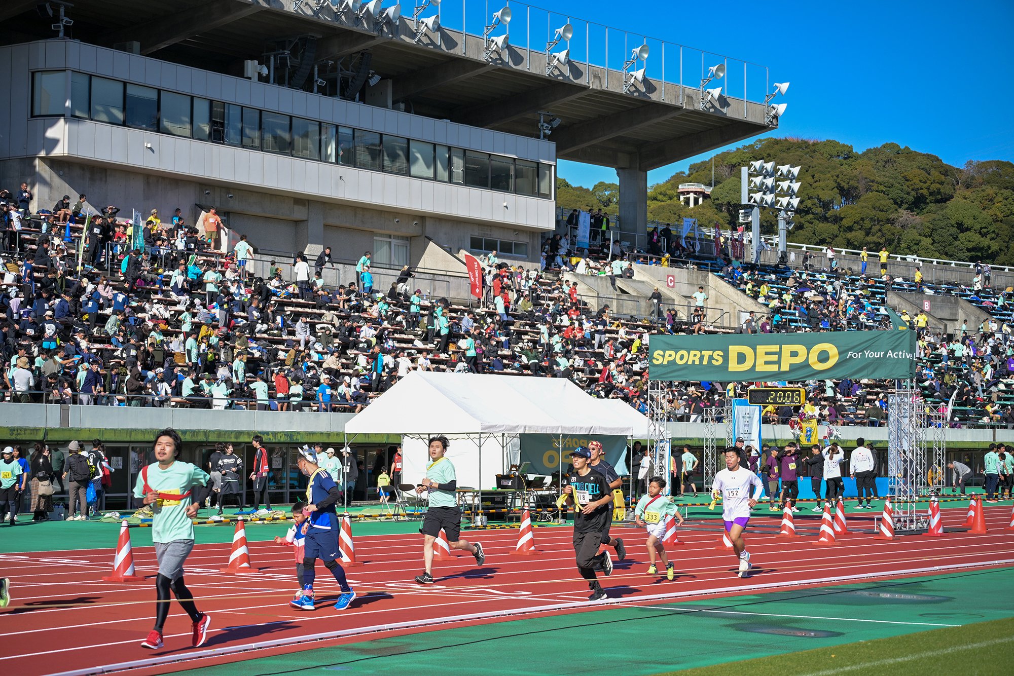 제11회 Hi-Six42.195Km 릴레이 마라톤 in 고치 하루노 종합 운동 공원 참가 팀 모집중!